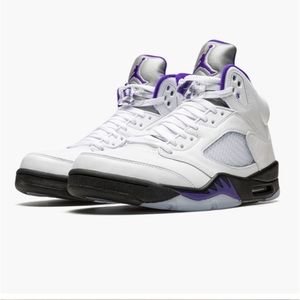 Jordan 5 Concord Mens size 10.5, in perfect condition and comes with originalbox